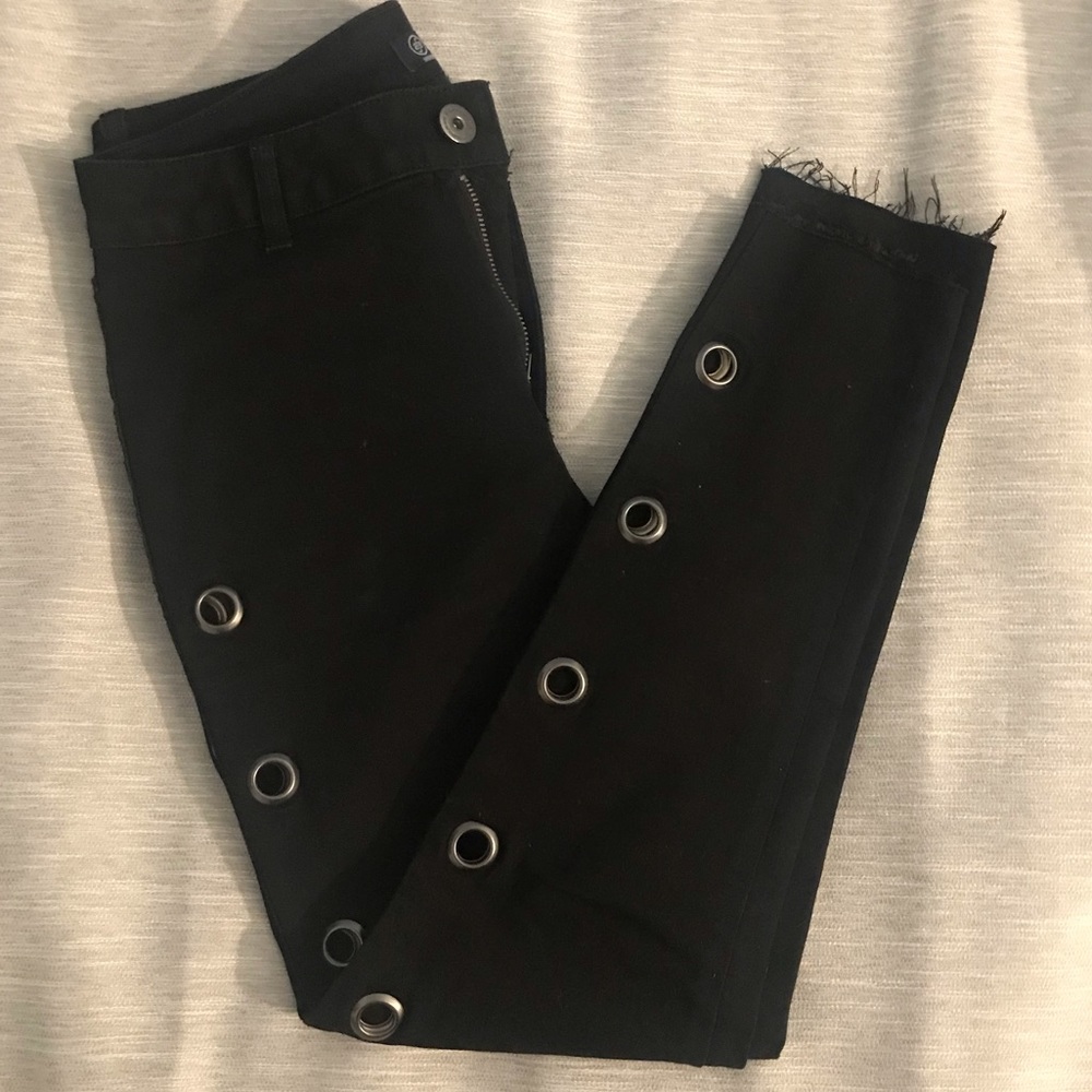 Black skinny jeans